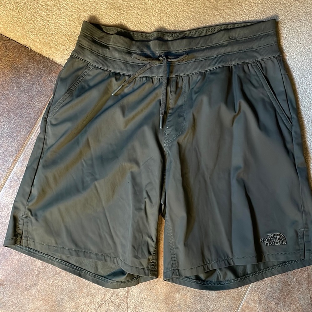 North face shorts. Pockets on sides and one in back